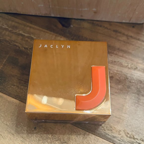 NIB Jaclyn Cosmetics Lover Boy Mood Light Luminous Rouge Blush 4.5g/ 0.16 oz. - Picture 8 of 10